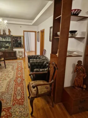 Ag BRASADAS închiriază ap 2 cam 86mp Etaj 2/3 zona ROMANA.