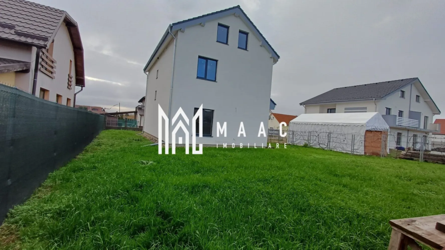 Casa 3 camere | Teren | 126 MPU | Cristian