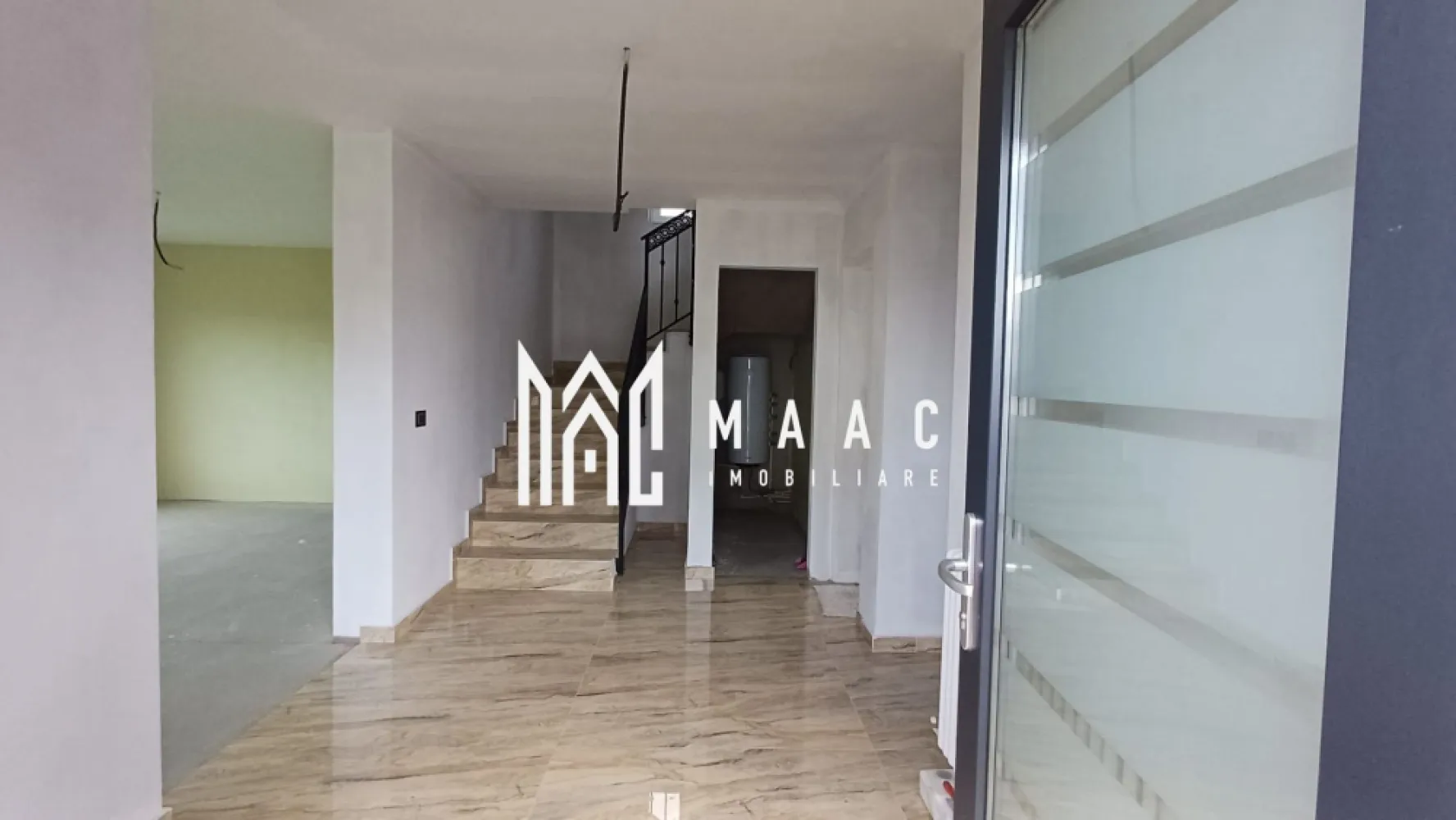 Casa 3 camere | Teren | 126 MPU | Cristian