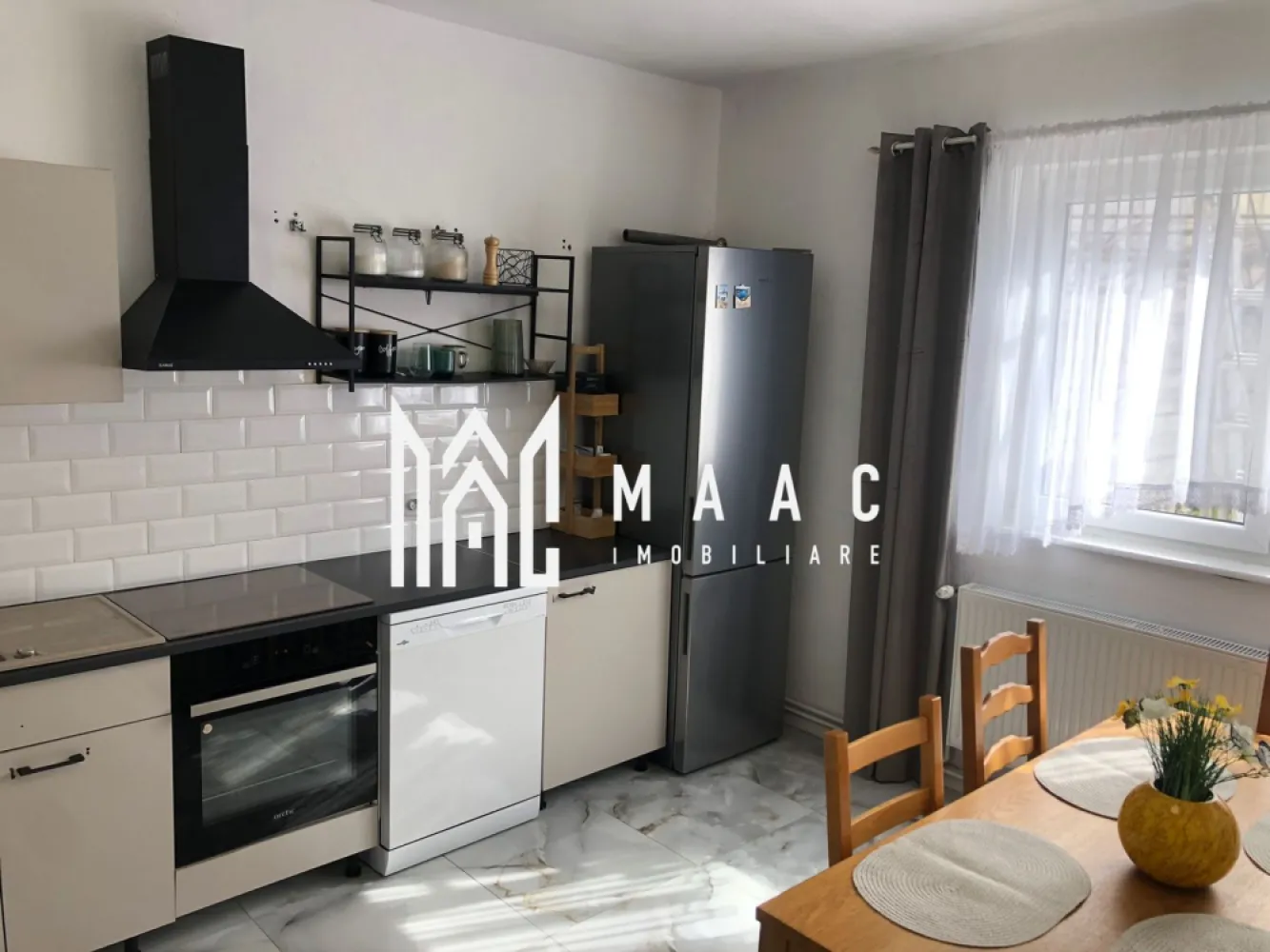 Casă cu doua corpuri I 240 MPU I 1000 MP Teren I Cisnadie