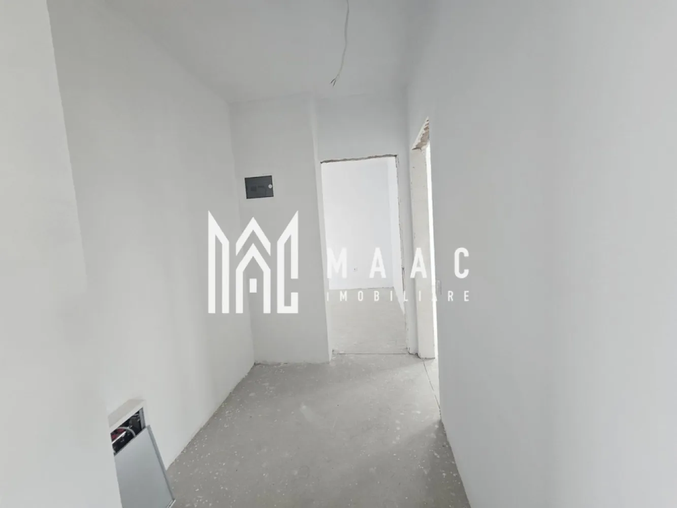 Casă triplex | 4 camere | 115 mp utili | 2 parcări | Șelimbăr