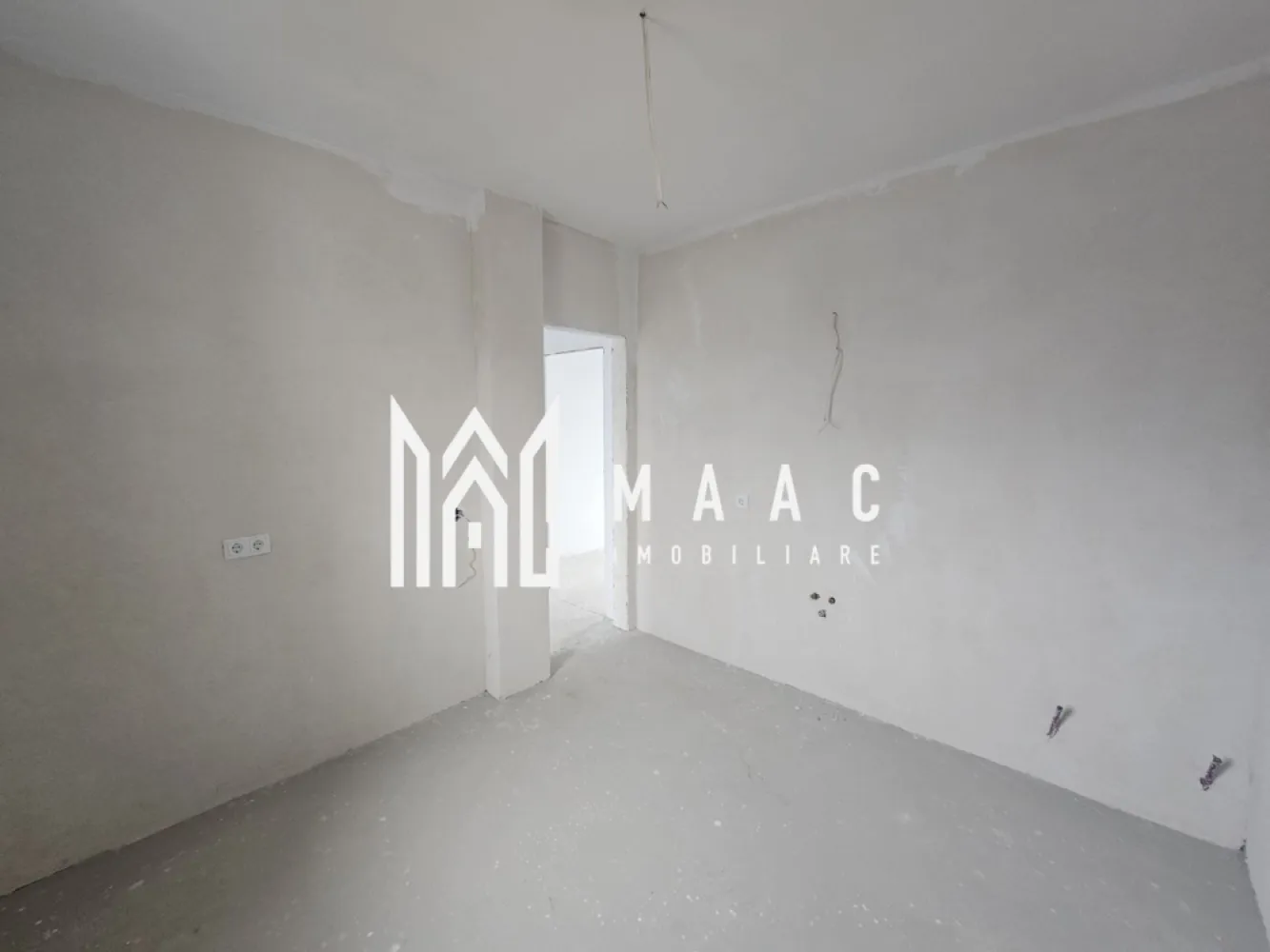 Casă triplex | 4 camere | 115 mp utili | 2 parcări | Șelimbăr