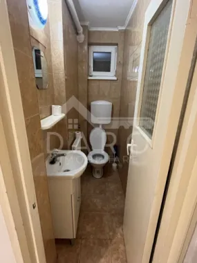 🏡 Apartament 4 camere | 78 mp | Parter | Dâmbu | 550 € NEGOCIABIL 🔥
