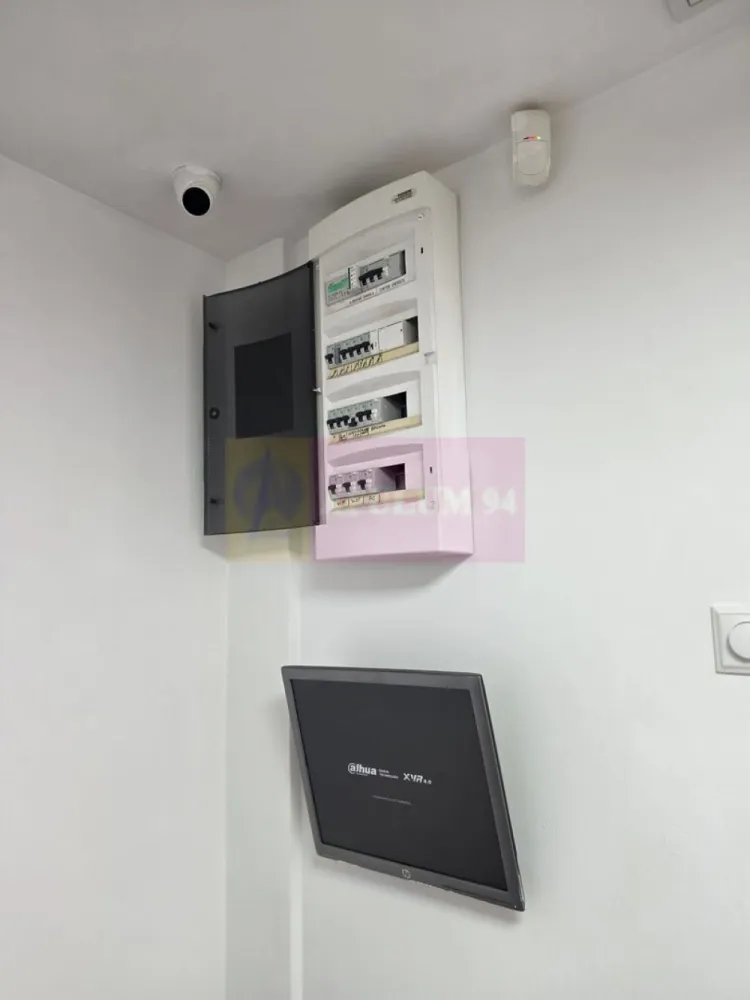 Spațiu comercial 59 mp + terasă exterioară 35 mp, Focsani, central