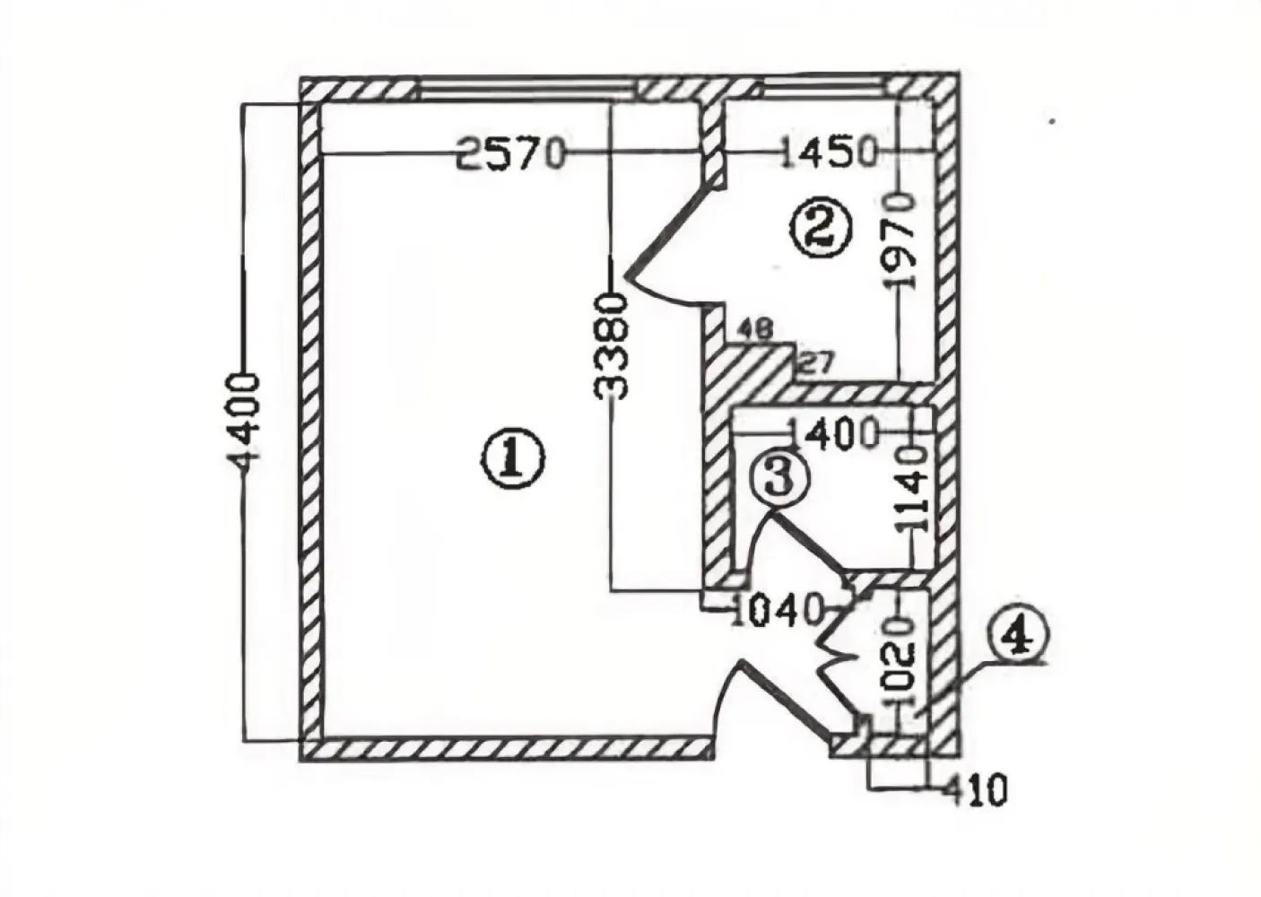 ✨ Prima Chirie | Renovată Premium | Proprietari Cool - Cauti un spațiu compact, dar finisat cu bun gust, unde să te simți cu adevărat "acasă"? Această garsonieră a fost complet renovată, mobilata si utilata, și își așteaptă primul locatar! 💎 De ce să alegi această locuință? Totul Nou (Prima Chirie): Instalații schimbate, finisaje moderne și mobilier ales cu grijă pentru a maximiza confortul. Eficiență și Costuri Mici: Spațiu inteligent compartimentat, ideal pentru cineva care dorește costuri de întreținere minime fără a face compromis la calitate. Proprietari de treabă: Căutăm un chiriaș pe termen lung și oferim în schimb respect, flexibilitate și zero stres. 📍Locație și Facilități - Transport excelent, Shopping & Food, Relaxare, Parcuri, Spații verzi, Scoli, Gradinite, Piata, Servicii medicale, etc. Profil chiriaș: Persoană serioasă, nefumătoare, fără animale de companie. Disponibilitate: Imediată. 💰 Preț: 300 Euro / lună + Garanție (1 lună) - Comision 0% 📞 Sună acum pentru a programa o vizionare și fii primul care se mută în acest spațiu fresh! }}