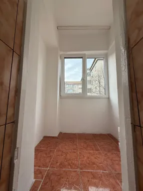 Chirie, apartament, 1 camera, 30 mp, Traian Lalescu Oradea. 250 E/lună