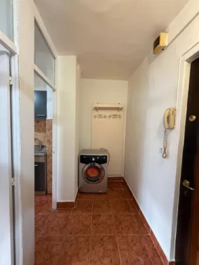 Chirie, apartament, 1 camera, 30 mp, Traian Lalescu Oradea. 250 E/lună