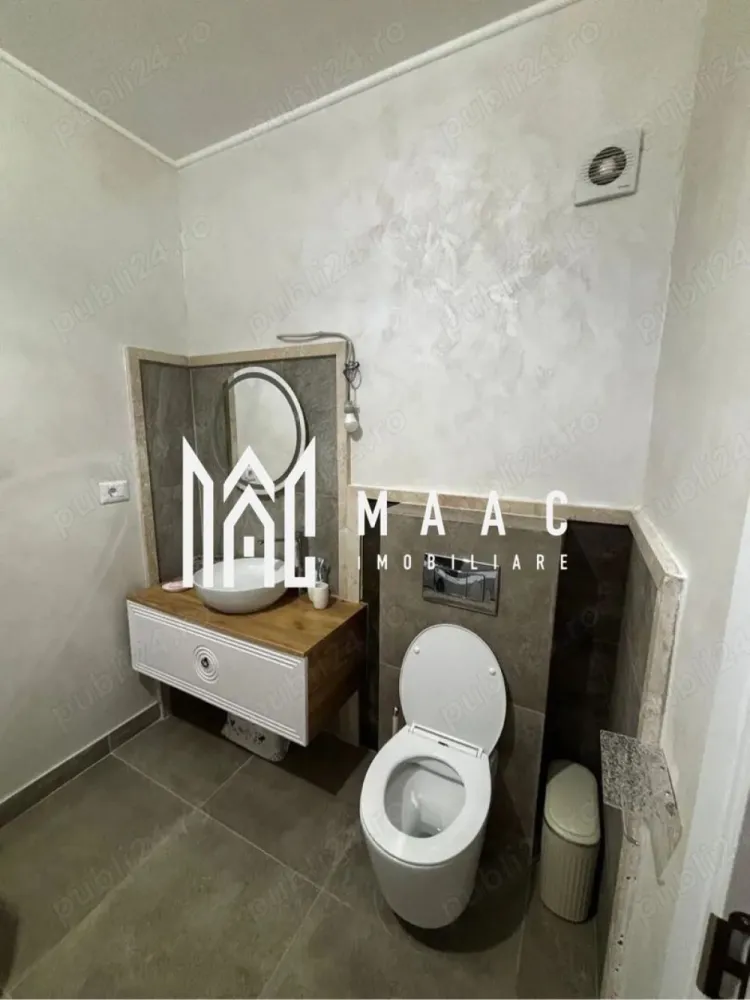 Apartament 3 camere | etaj 1 | bloc nou | - MAAC IMOBILIARE vă propune spre vânzare un apartament deosebit, situat în zona centrală a municipiului Râmnicu Vâlcea, la doar câțiva pași de Parcul Zăvoi și River Plaza Mall. Acest apartament cu 3 camere decomandate este amplasat la etajul 1 al unui imobil modern, cu regim redus de înălțime, dotat cu lift, video interfon, sistem de supraveghere și acces securizat cu barieră. Construit cu materiale premium și finisaje de înaltă calitate, imobilul oferă confort și siguranță la cele mai înalte standarde. Cu o suprafață utilă generoasă de 91,7 mp, proprietatea se remarcă printr-o compartimentare eficientă și spații luminoase, ideale pentru un stil de viață modern. Compartimentare: -Living spațios și luminos cu bucătărie open-space -2 dormitoare confortabile -2 băi moderne -Hol generos -Balcon Apartamentul se vinde complet mobilat și utilat, cu mobilier nou, modern, totul fiind pregătit pentru mutare imediată – alegerea ideală pentru cei care își doresc confort fără investiții suplimentare. Localizare excelentă: poziționat în centrul orașului, cu acces rapid către parc, mall, unități de învățământ, restaurante, farmacii și mijloace de transport în comun. Proprietatea este ideală atât pentru locuință proprie, cât și pentru investiție, datorită cererii ridicate din zonă. Pentru mai multe detalii și programarea unei vizionări, echipa MAAC IMOBILIARE vă stă la dispoziție! CP2987441 }}