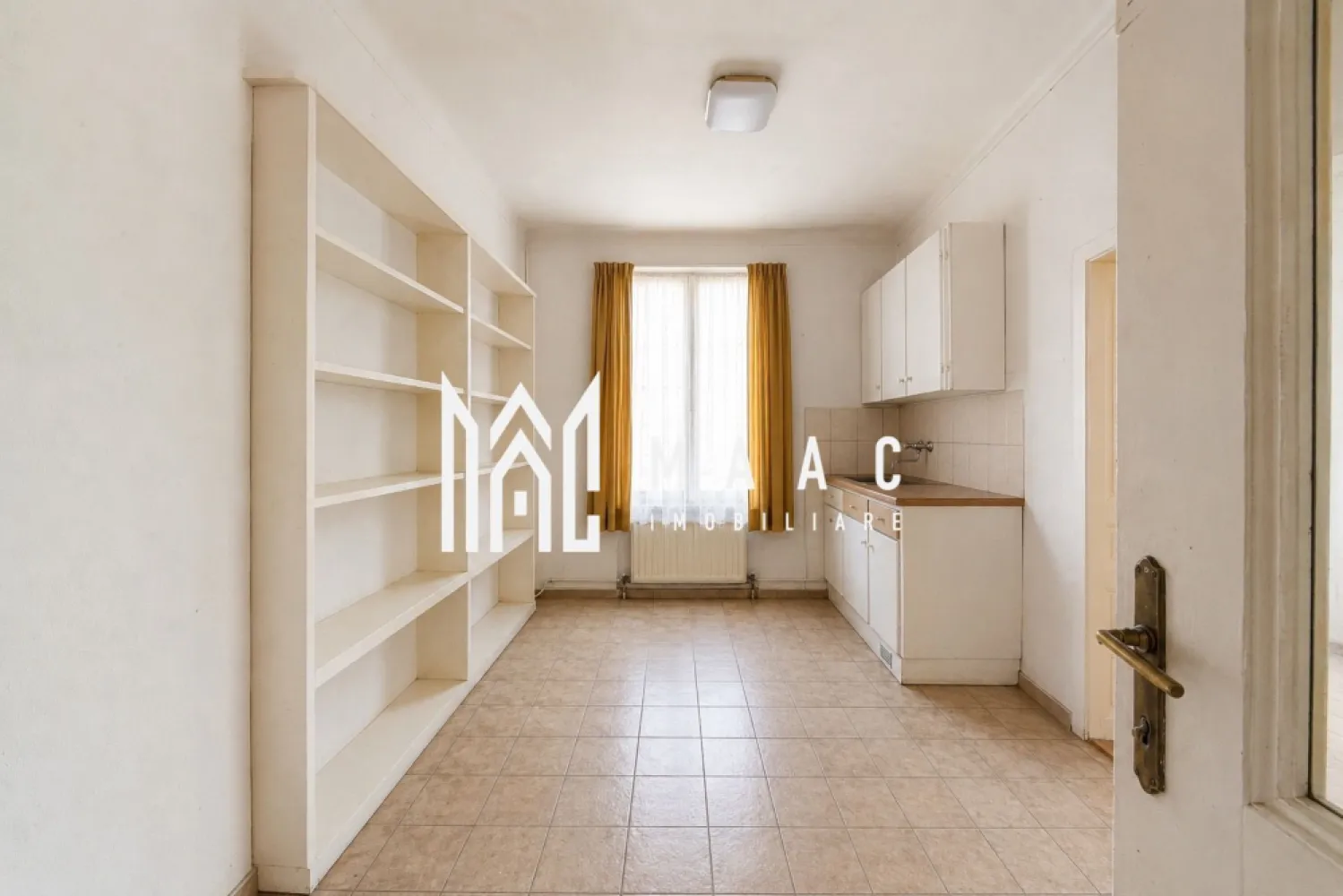 Casă 6 camere | Ultracentral Sibiu | 280 mp, curte proprie