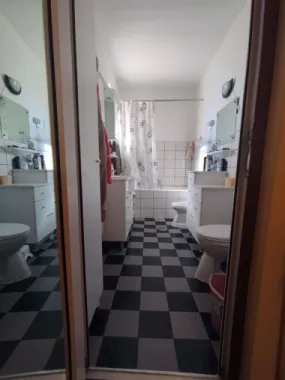 BRASADAS vinde casă cu etaj in zona Lidl.