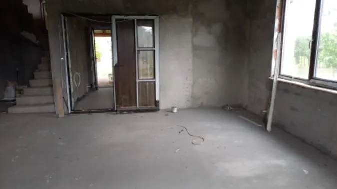 BRASADAS vinde casa individuala zona Odoreului.