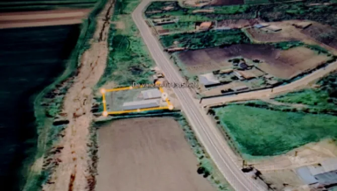 Oportunitate deosebită! Teren de vânzare cu construcții