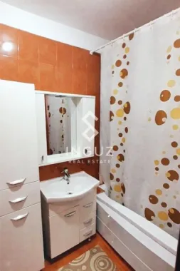 Proprietate exclusivă cu teren 400 m² – 1 Decembrie | Lângă București