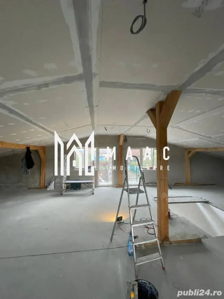 Casa | 5 camere | Teren 650 MP | | 170 MPU | Cornatel - Maac imobiliare va propune spre vânzare o proprietate deosebită, recent construită, care îmbină armonios funcționalitatea modernă cu spații generoase, perfectă pentru o familie care își dorește confort, natură și acces rapid către oraș. Casa este inteligent compartimentată și dispune de 4 dormitoare luminoase, fiecare cu dressing propriu, oferind intimitate și organizare excelentă. Zona de zi este compusă dintr-un living open-space cu bucătărie, un spațiu primitor și ușor de personalizat după stilul viitorilor proprietari. Locuința mai cuprinde 3 băi, o pivniță utilă pentru depozitare, garaj cu baie, și nu mai puțin de 3 balcoane de unde vă puteți bucura de priveliști deschise. La exterior, proprietatea impresionează printr-o curte generoasă de 650 mp, cu teren atât în fața, cât și în spatele casei, ideal pentru amenajarea unei grădini, a unui loc de joacă sau a unei zone de relaxare. Tot în curte se află un grătar din cărămidă, perfect pentru momentele petrecute cu familia și prietenii. Casa dispune de izolație exterioară pentru un consum redus de energie, iar gazul este tras până la poartă, facilitând racordarea rapidă. Pentru mai multe detalii si programarea unei vizionari, va invitam sa contactati Maac imobiliare, specificand: CP2823320 }}