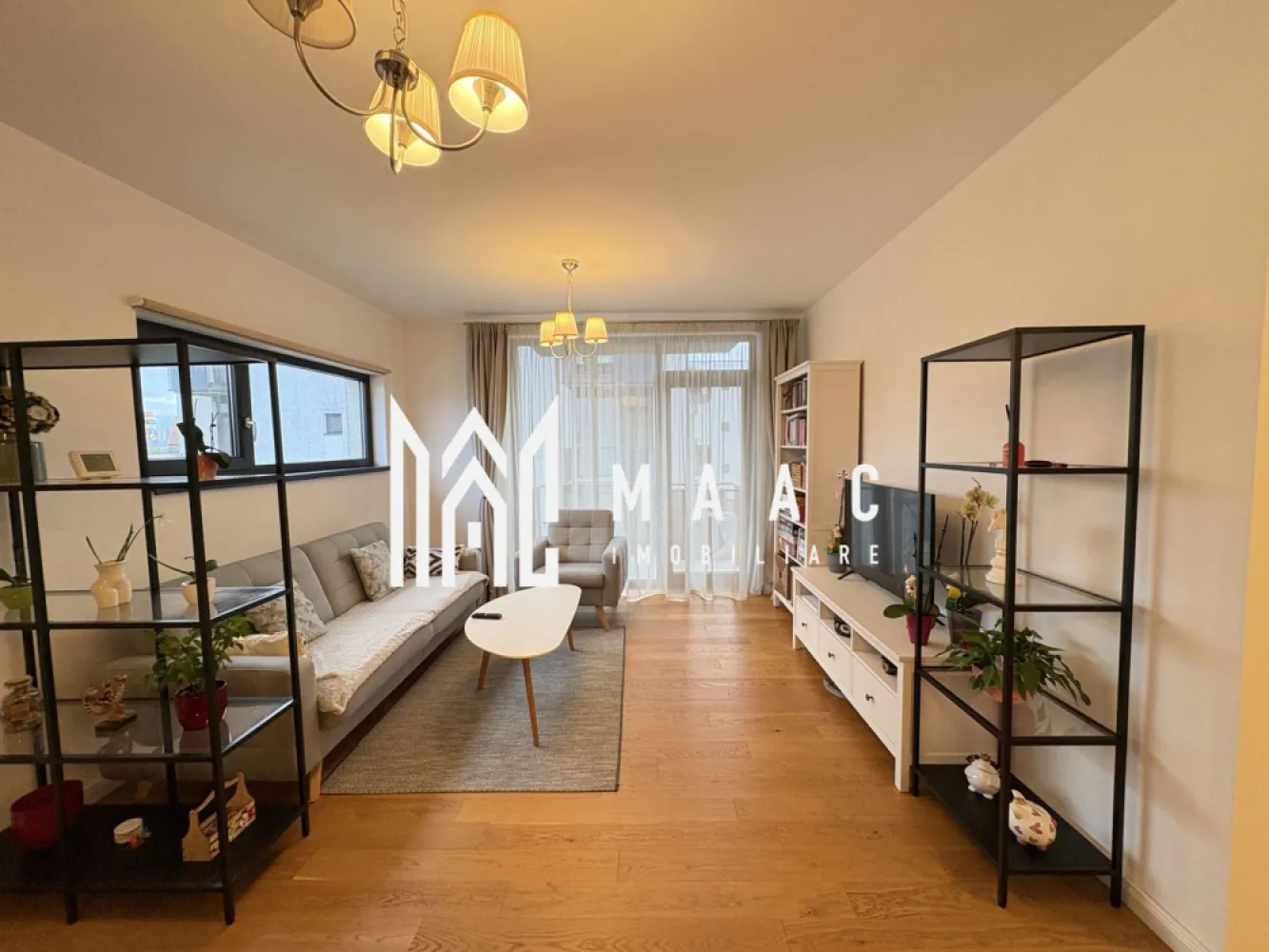 Apartament 3 camere I 2 Bai I Etajul 1 I Mobilat I Utilat