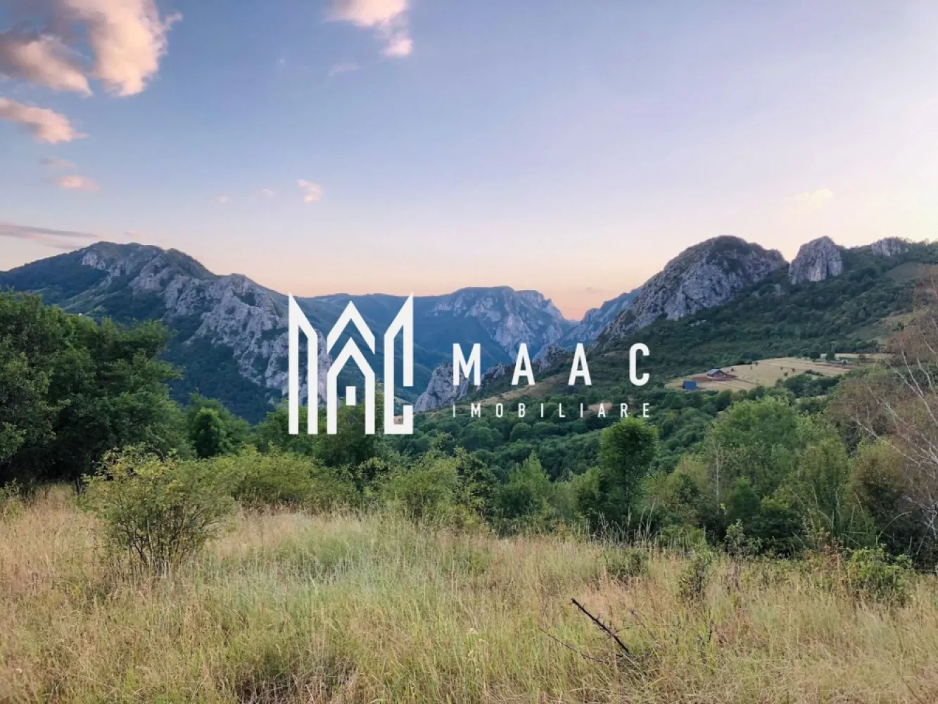 Teren Extravilan | 3200Mp | Potențial Turistic | TransApuseana - Teren cu potențial turistic deosebit în Râmeț – locul perfect pentru cabana ta de vis Vă propunem spre vânzare un teren cu potențial turistic, situat în localitatea Râmeț – o zonă montană pitorească, recunoscută pentru peisajele sale spectaculoase și liniștea autentică a naturii. Dacă îți dorești o cabană în mijlocul naturii, departe de agitația orașului, acest teren reprezintă alegerea ideală pentru relaxare, investiție sau dezvoltarea unui proiect turistic. Caracteristici principale: Acces facil – la doar 5 minute de drumul asfaltat TransApuseana, într-o zonă aflată în plină dezvoltare turistică Posibilitate de parcelare – flexibilitate pentru diverse tipuri de proiecte (case de vacanță, cabane, pensiuni) Utilități – disponibile în apropiere Cadru natural deosebit – priveliști superbe, aer curat și liniște deplină Terenul oferă o oportunitate excelentă atât pentru uz personal, cât și pentru investiție într-o zonă tot mai căutată de turiști. Pentru mai multe detalii sau pentru programarea unei vizionări, vă rugăm să ne contactați specificând ID: CP2993027 }}