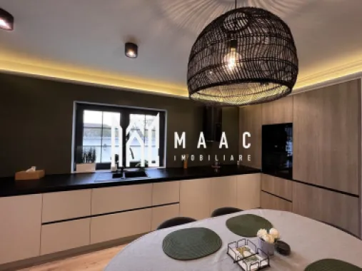 Casă individuală | 210 mp | Curte 200 mp | 5 Camere | 3 Băi | Șelimbăr