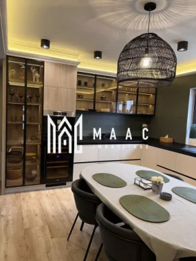 Casă individuală | 210 mp | Curte 200 mp | 5 Camere | 3 Băi | Șelimbăr