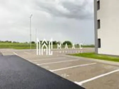 Apartament 3 camere | Parter | Calea Surii Mici I Loc de parcare