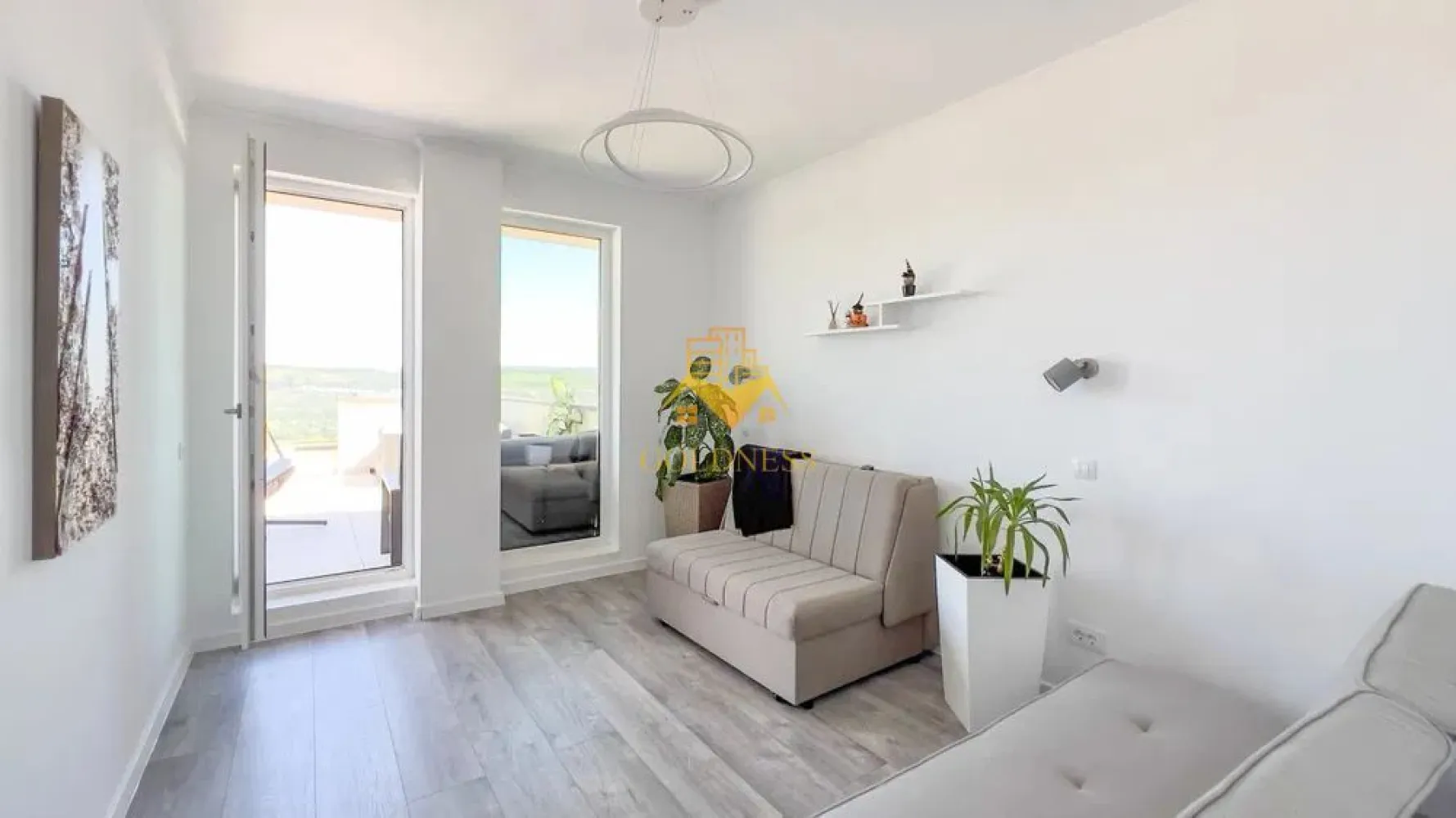 Penthouse, Openspace, Floresti, Vivo,Parcare, Lux, Avram Iancu,Razoare - GOLDNESS Imobiliare vă propune spre închiriere un apartament cu 3 camere complet mobilat și utilat, la etajul 2 într-un imobil de 2 etaje, în Floresti! Parcare inclusa! Se află în apropierea stațiilor de transport în comun, magazine, restaurante, spații verzi, farmacii, etc. Apartamentul este compartimentat astfel: - dormitor cu pat matrimonial, dressing, noptiere - dormitor cu canapea extensibila, iesire pe terasa - living cu bucatarie open space complet utilată și mobilată, canapea extensibilă, loc de servit masa - baie cu cabina de dus, calorifer port prosop și dulap pentru depozitare. - terasa de 60 mp. Imobilul este dotat cu toate cele necesare- centrală proprie, frigider, aragaz, hotă, mașină de spălat haine, etc. Dacă sunteți interesați de acest apartament și doriți să îl vizionați, dar și pentru alte oferte nu ezitați să ne contactați telefonic sau prin e-mail. Vă stăm la dispoziție! Pentru intermediere se percepe un comision de 50% din prețul chiriei! }}