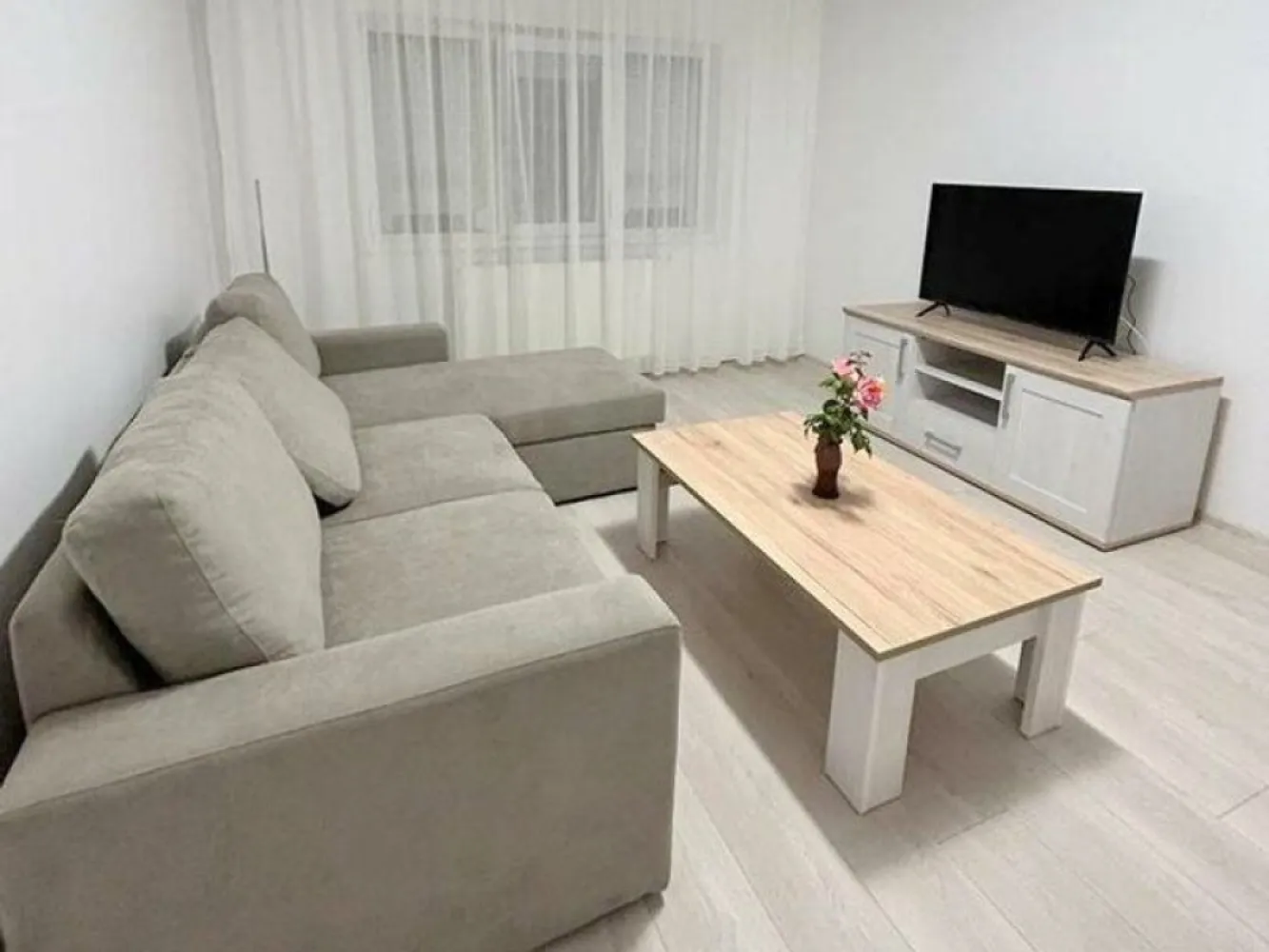 De inchiriat - Apartament cu 2 camere - zona IC Frimu, Nae Leonard