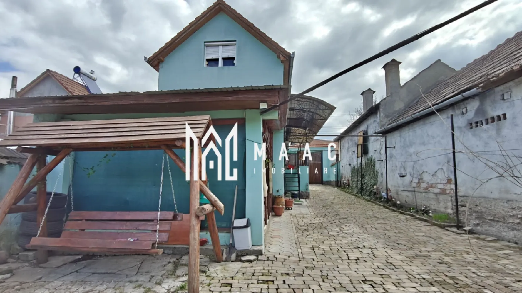 Casă 3 camere I Curte 814mp I Pivniță I Garaj I Axente Sever