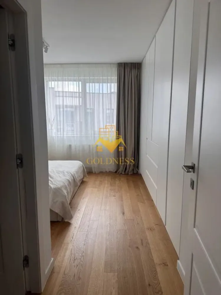 3 camere, 2 bai, garaj Zona Centrala, Meron, NTT Data,Bosch,Constanta