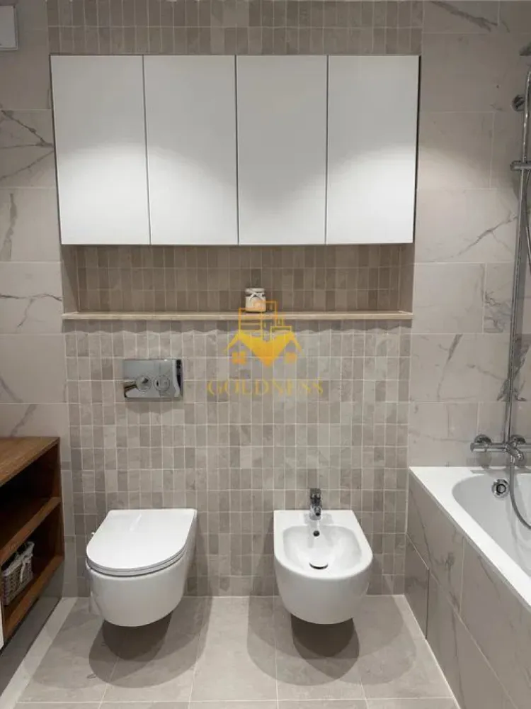 3 camere, 2 bai, garaj Zona Centrala, Meron, NTT Data,Bosch,Constanta