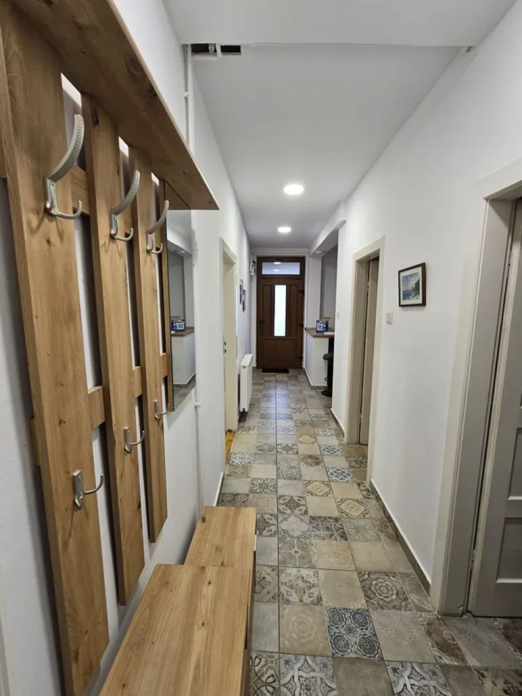 Ap cu 2 dormitoare de închiriat–Ultracentral, Oradea(zona Iuliu Maniu)