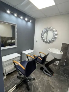 Salon / Frizerie de închiriat – complet utilat, Zona Episcopia Bihor