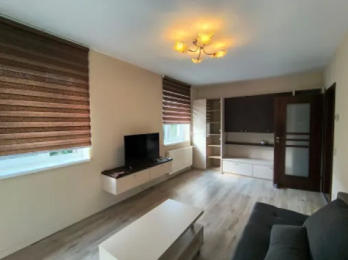 Chirie, 2 camere, Calea Aradului. 400 e/lună. Comision 0