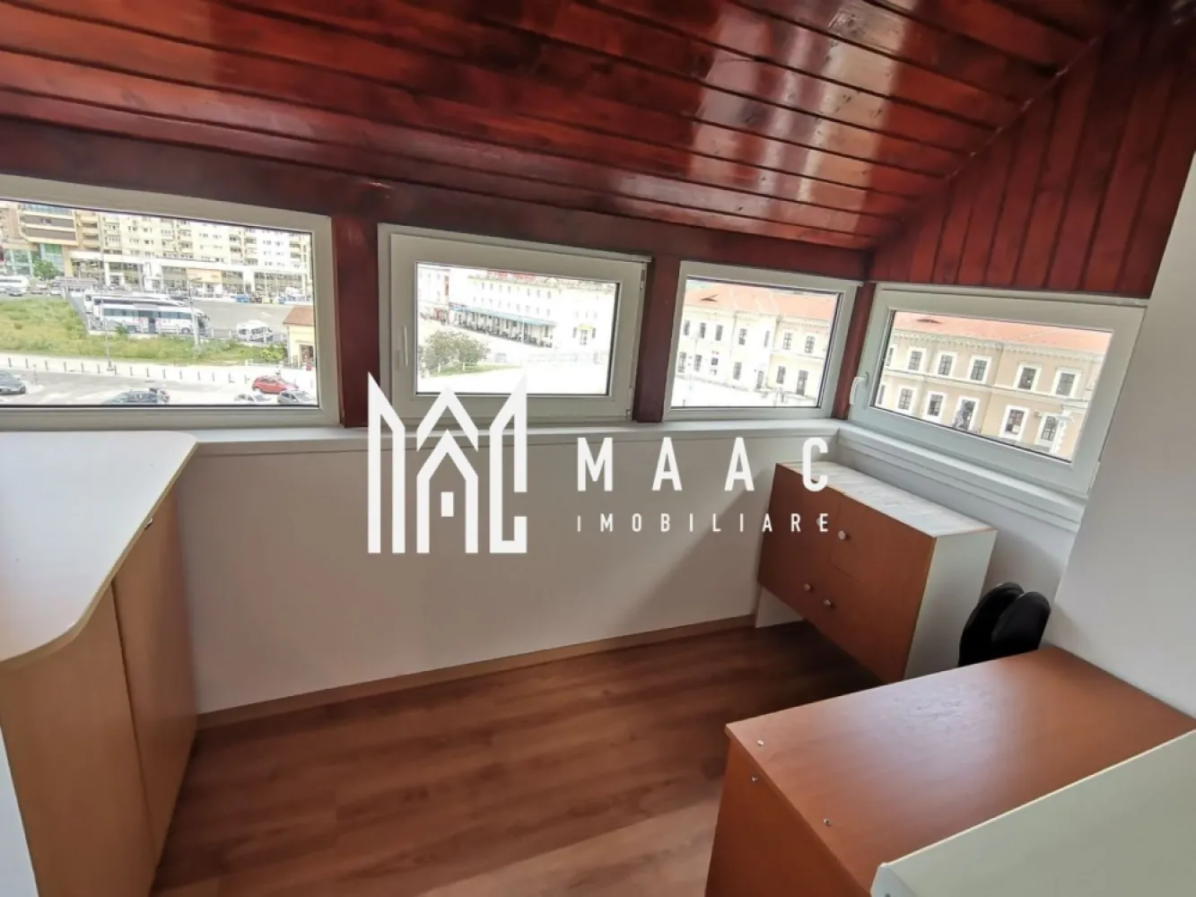 Apartament 4 Camere | 90 MPU | Central