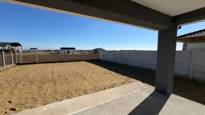 Casa Santandrei, 159 000 E (neg). Comision 0.