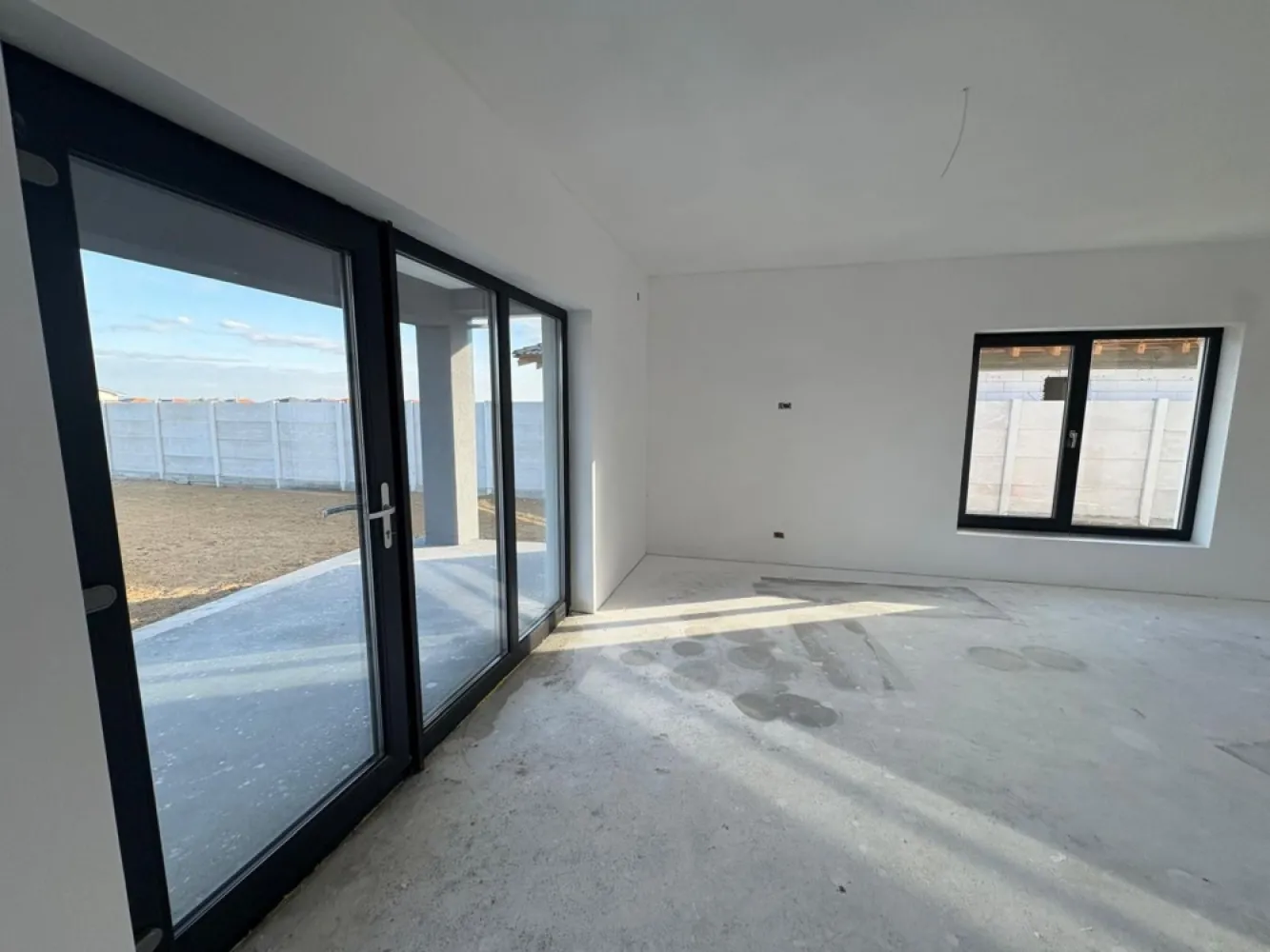 Casa Santandrei, 159 000 E (neg). Comision 0.