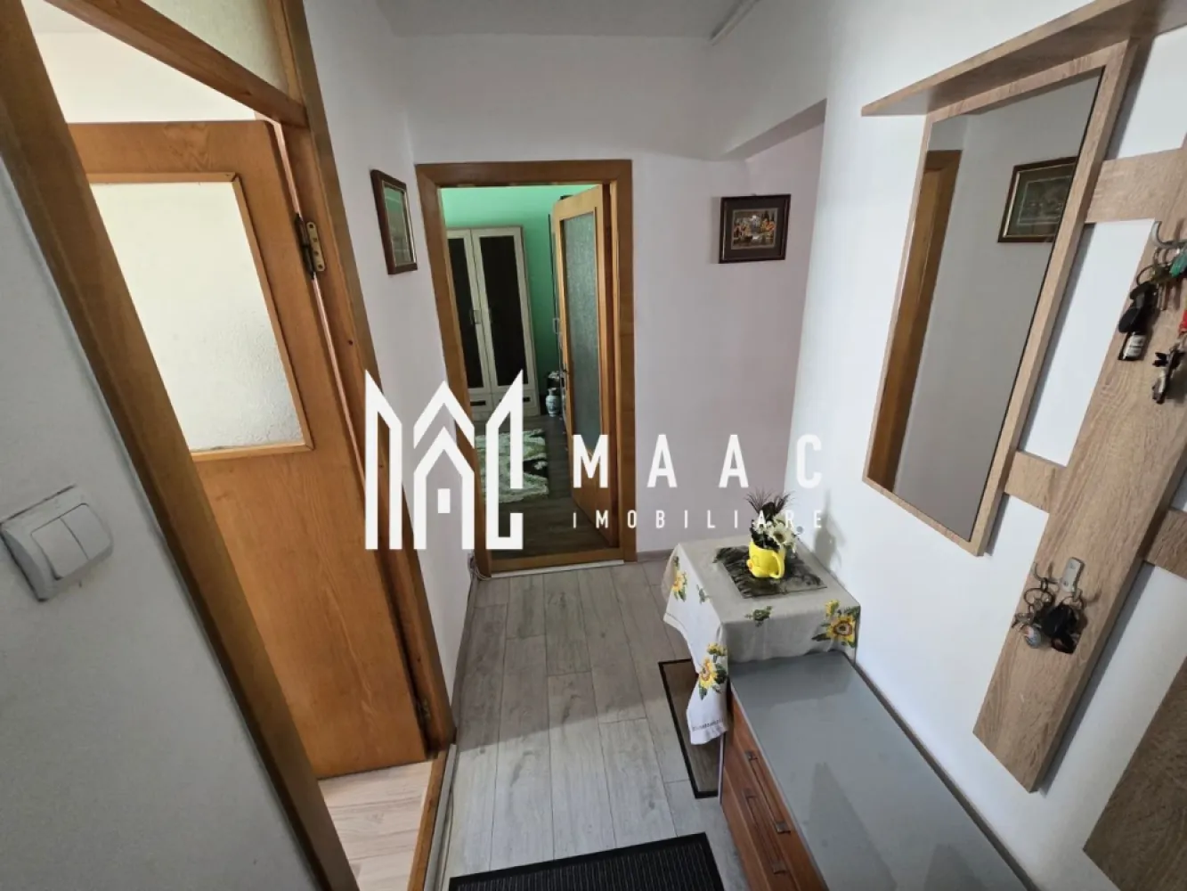 Apartament 4 camere 2 bai Strand