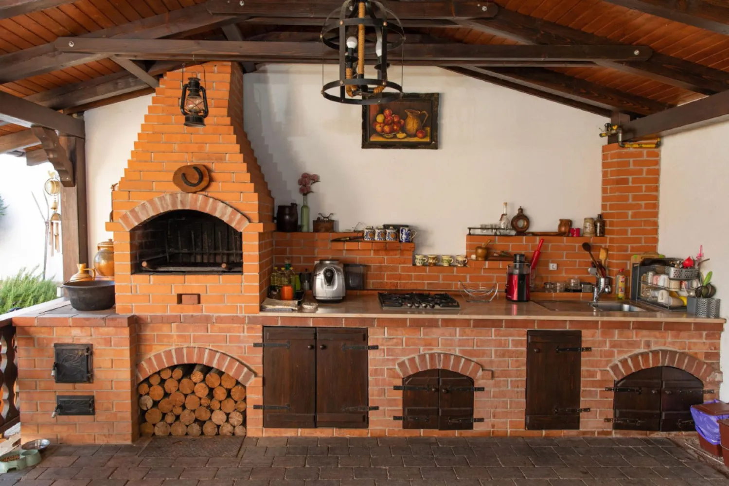 Vilă P+M, Clujului, 190 mp, teren 520 mp, singur în curte. 225 000 E