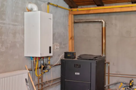 Vilă P+M, Clujului, 190 mp, teren 520 mp, singur în curte. 225 000 E