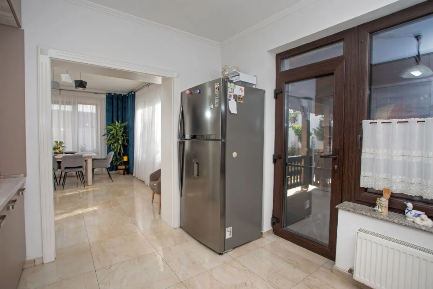 Vilă P+M, Clujului, 190 mp, teren 520 mp, singur în curte. 225 000 E