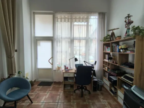 Spatiu comercial, ultracentral, Republicii, Oradea. 95 000 E. Com 0