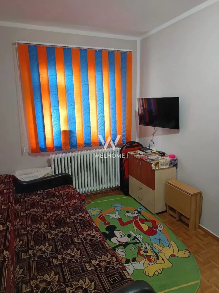 Apartament 2 camere de vanzare, zona Cedonia