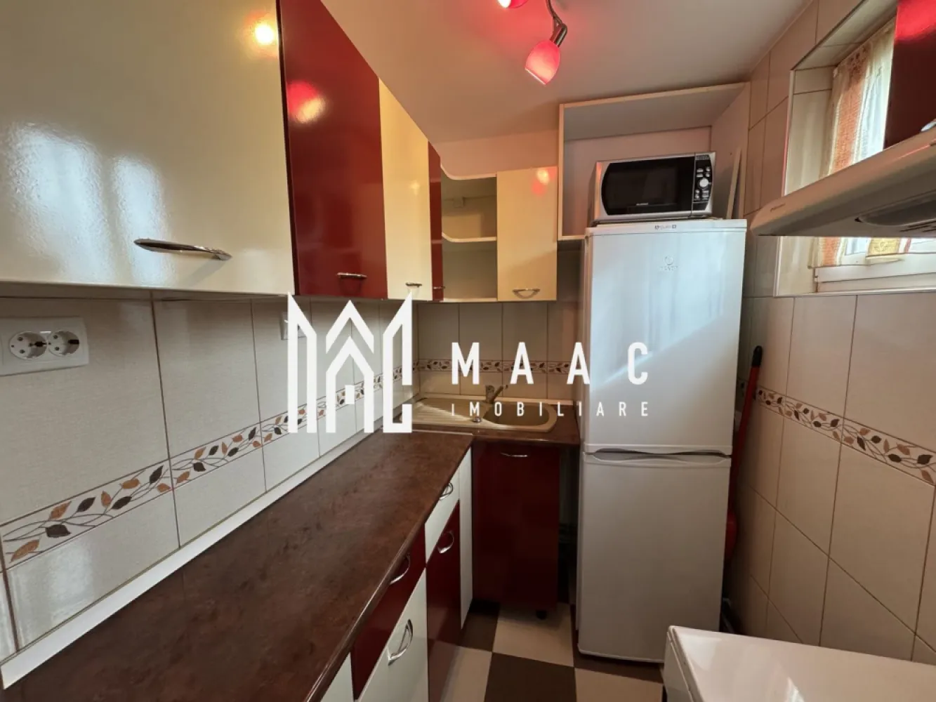 Apartament 3 Camere I Renovat I Etaj 3 I Lacul lui Binder