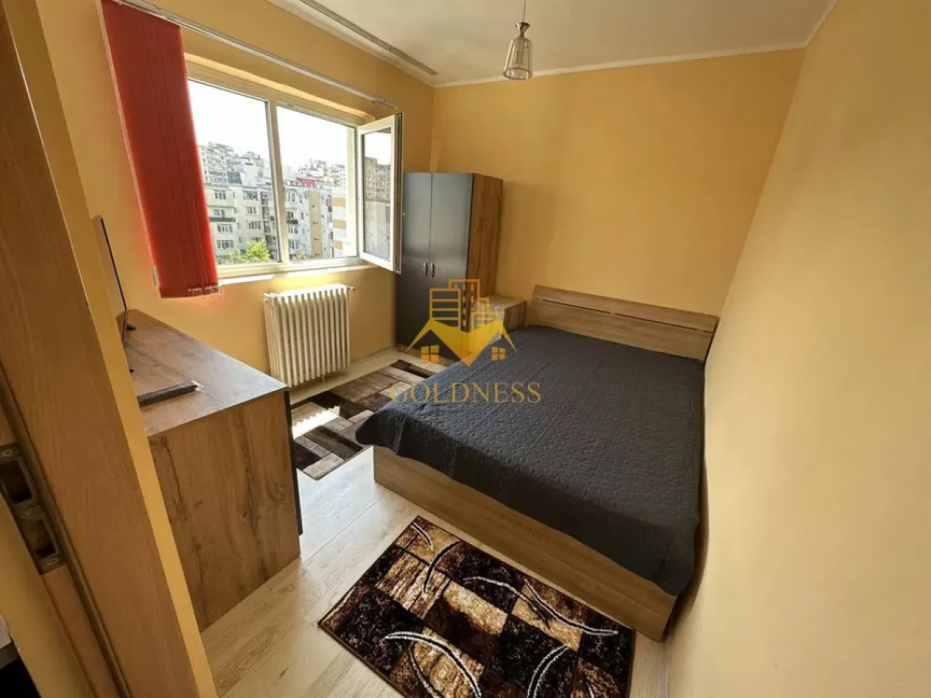 2 camere open space, Marasti, Zona OMV, Mega Image, Pet friendly - GOLDNESS Imobiliare vă propune spre închiriere un apartament cu 2 camere complet mobilat și utilat, la etajul 4 într-un imobil de 4 etaje, în Cartierul Marasti. Se poate parca prin zona. Se află în apropierea stațiilor de transport în comun, magazine, restaurante, spații verzi, farmacii, etc. Apartamentul este compartimentat astfel: - dormitor cu pat matrimonial, dressing, noptiere - living cu bucatarie open space complet utilată și mobilată, canapea extensibilă, loc de servit masa - baie cu cabina de dus, calorifer port prosop și dulap pentru depozitare. Imobilul este dotat cu toate cele necesare- centrală proprie, frigider, aragaz, hotă, mașină de spălat haine, etc. Dacă sunteți interesați de acest apartament și doriți să îl vizionați, dar și pentru alte oferte nu ezitați să ne contactați telefonic sau prin e-mail. Vă stăm la dispoziție! Pentru intermediere se percepe un comision de 50% din prețul chiriei! }}