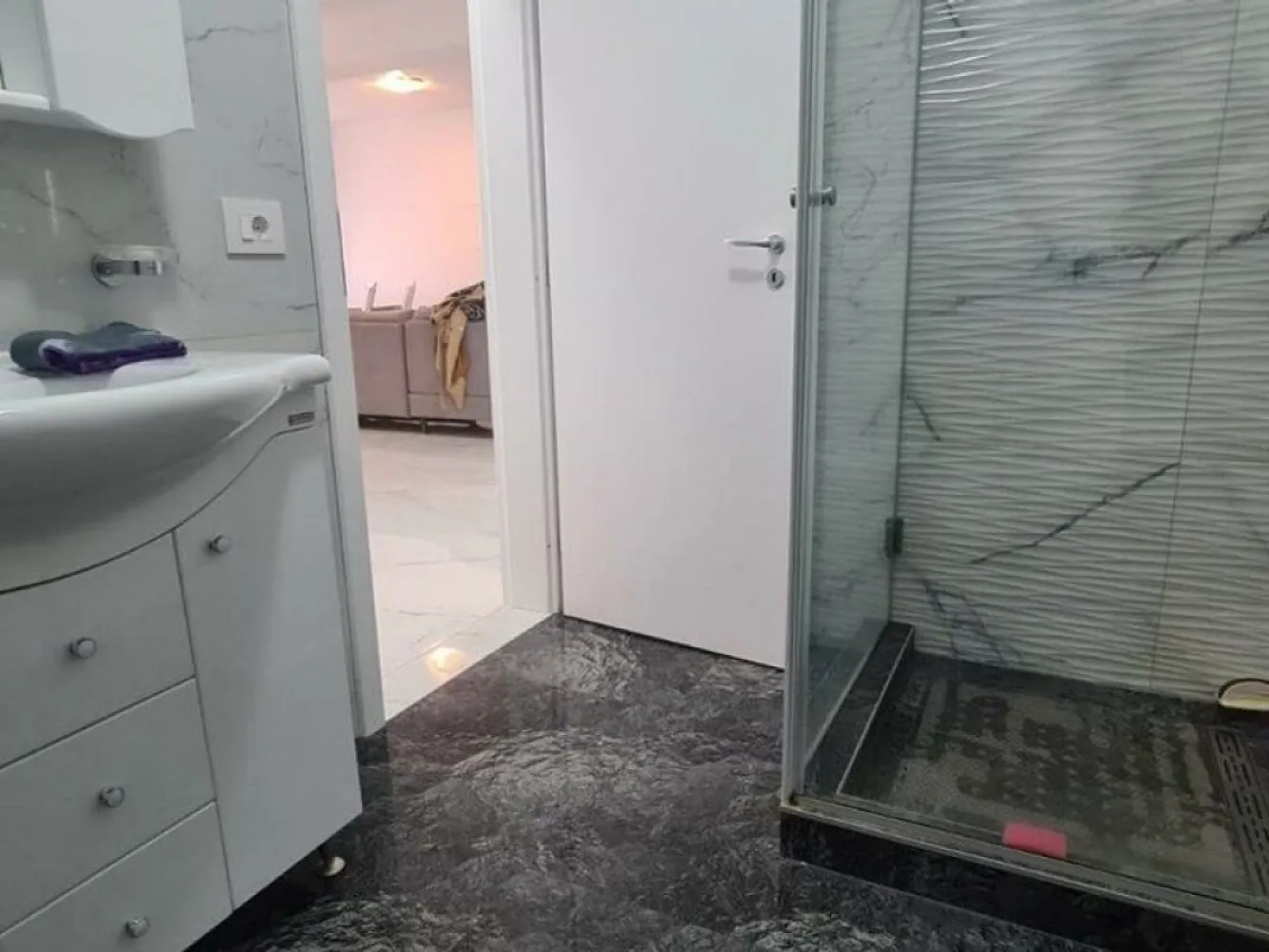 Aparatament 2 camere, Micro 17 - bloc Roka, langa Penny