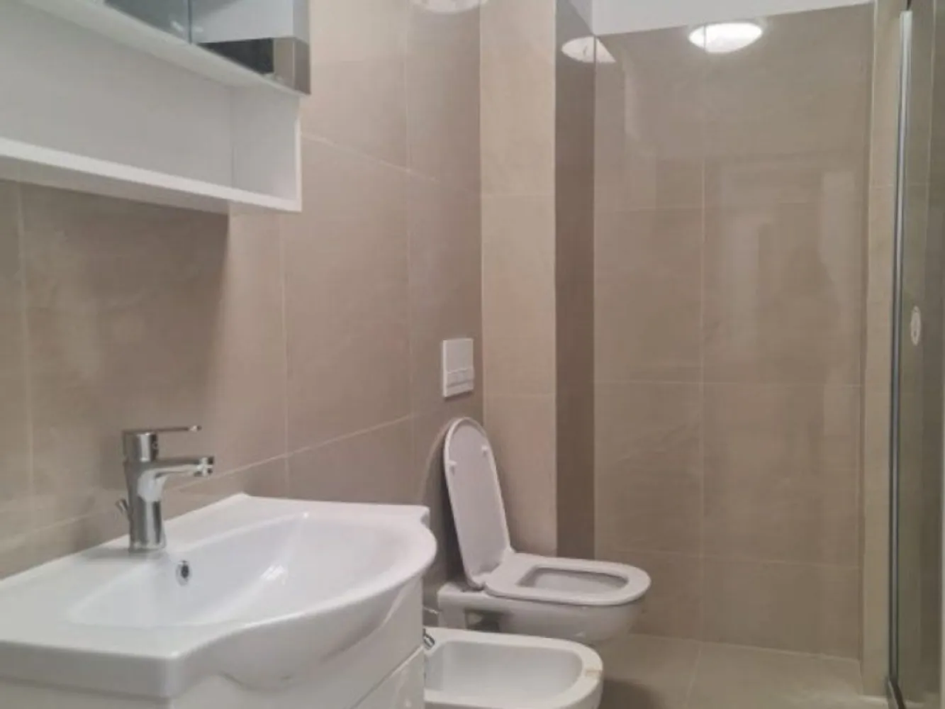 Apartament cu 2 camere, mobilat si utilat - Roka Residence, Micro 17