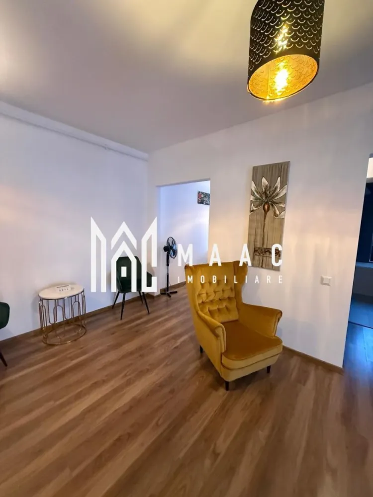 Apartament 2 Camere I Decomandat I Etaj 1 I Stefan cel Mare - MAAC Imobiliare vă propune spre închiriere un apartament cu 2 camere, compartimentat eficient, ideal pentru locuire confortabilă pe termen lung. Proprietatea dispune de un living spațios, perfect pentru relaxare și socializare, o bucătărie complet mobilată și utilată, un dormitor confortabil, baie, hol, balcon și loc de parcare inclus. Apartamentul este amenajat astfel încât să ofere funcționalitate și confort, fiind potrivit pentru persoane sau cupluri care își doresc un spațiu bine organizat, într-un ambient plăcut. Condiții de închiriere: -garanție în cuantumul unei chirii lunare -perioadă minimă de închiriere: 12 luni Pentru mai multe detalii, vă rugăm să menționați telefonic numărul CP2981026. }}