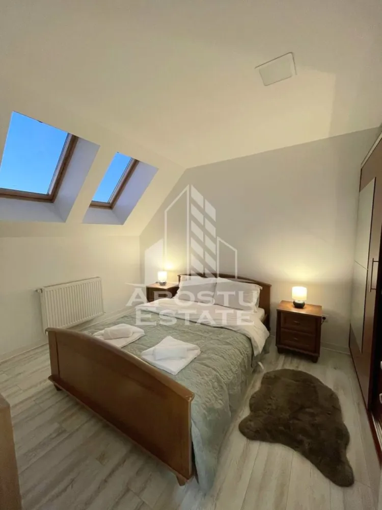 Apartament elegant cu 2 camere, zona Confectii - Aposto Estate vă oferă spre închiriere un apartament elegant cu 2 camere, situat în zona Confecții.
Apartamentul este complet mobilat și utilat, amenajat cu bun gust și pregătit pentru mutare. Imobilul este situat într-un bloc prevăzut cu lift, oferind confort și acces facil.
Disponibil începând cu 1 august.
Avantaje:
2 camere spațioase și luminoase;
Complet mobilat și utilat
Bloc cu lift
Zonă liniștită și bine conectată
Aproape de parcuri și spații verzi
La câteva minute de Facultatea de Medicină
Acces facil la mijloace de transport, magazine și alte puncte de interes.
Pentru mai multe informații sau pentru programarea unei vizionări, nu ezitați să ne contactați!
CP3213904