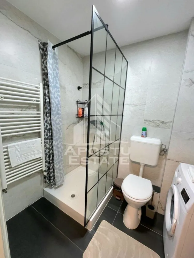 Apartament elegant cu 2 camere, zona Confectii - Aposto Estate vă oferă spre închiriere un apartament elegant cu 2 camere, situat în zona Confecții.
Apartamentul este complet mobilat și utilat, amenajat cu bun gust și pregătit pentru mutare. Imobilul este situat într-un bloc prevăzut cu lift, oferind confort și acces facil.
Disponibil începând cu 1 august.
Avantaje:
2 camere spațioase și luminoase;
Complet mobilat și utilat
Bloc cu lift
Zonă liniștită și bine conectată
Aproape de parcuri și spații verzi
La câteva minute de Facultatea de Medicină
Acces facil la mijloace de transport, magazine și alte puncte de interes.
Pentru mai multe informații sau pentru programarea unei vizionări, nu ezitați să ne contactați!
CP3213904