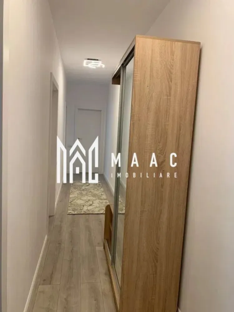 Apartament 2 camere I Etaj 1 I Loc parcare - MAAC Imobiliare vă propune spre vânzare un apartament cu 2 camere decomandate, amplasat la etajul 1 al unui imobil situat în zona Deventer, în apropiere de cartierul Tineretului, o locație apreciată pentru accesibilitate și proximitatea față de puncte de interes. Locuința este compartimentată practic și funcțional, fiind alcătuită dintr-un living spațios, o bucătărie separată mobilată, un dormitor și o baie, oferind un spațiu confortabil și bine organizat pentru locuire. Apartamentul se vinde mobilat și utilat, fiind dotat cu mașină de spălat rufe, plită cu inducție și cuptor electric. În plus, beneficiază de balcon și este situat la etajul 1, ceea ce asigură un acces facil și confort sporit. Proprietatea dispune și de loc de parcare aferent, un avantaj important pentru viitorii proprietari. Pentru mai multe detalii, vă rugăm să menționați telefonic numărul CP2986843. }}