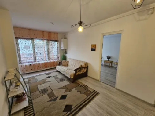 BRASADAS vinde ap Nou cu 2 cam etaj 2/4 in Carpați 2.