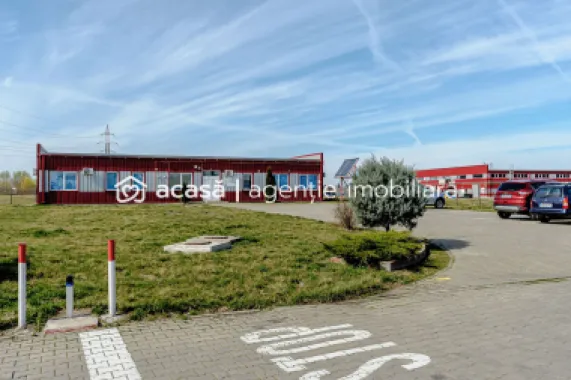 Clădire de birouri cu 12 parcări în incintă privată, UTA2, Arad
